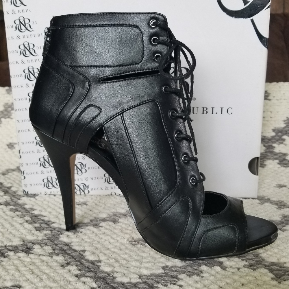 Black Leather Peep Toe High Heel